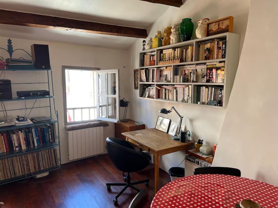 Une Ambiance Boheme Sur Les Toits De Sainte-Anne Montpellier Bagian luar foto